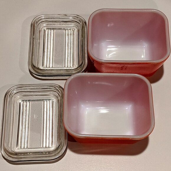 Pyrex 501 Small Red Refrigerator Covered Dishes - Set of 2 - Picture 7 of 9